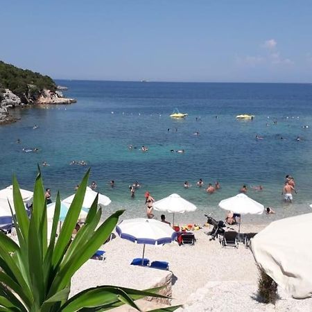 Garden Vila Ermali Ksamil Exteriör bild